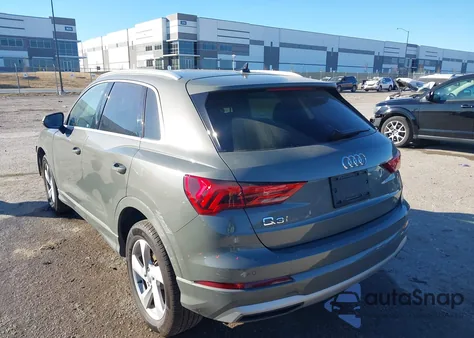 2019 Audi Q3 2.0T Premium z USA, uszkodzony, nr VIN WA1AECF31K1067920